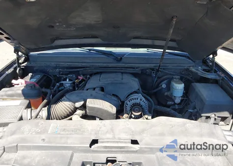 2008 Chevrolet Tahoe Lt z USA, uszkodzony, nr VIN 1GNFK13028J202535